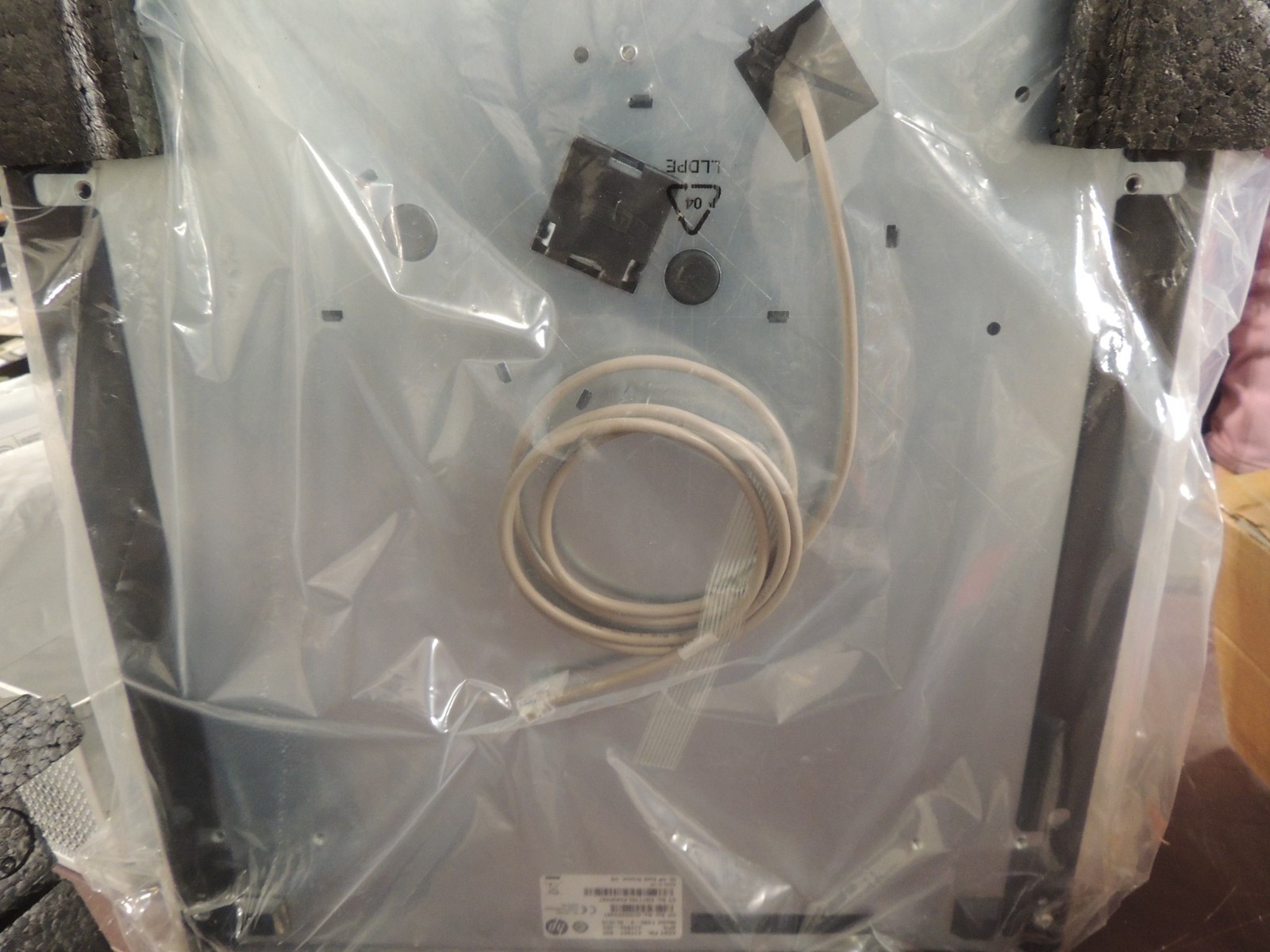 New HP Heavy Duty Cash Drawer Model T400-2-BL1616 Complete w/ Key