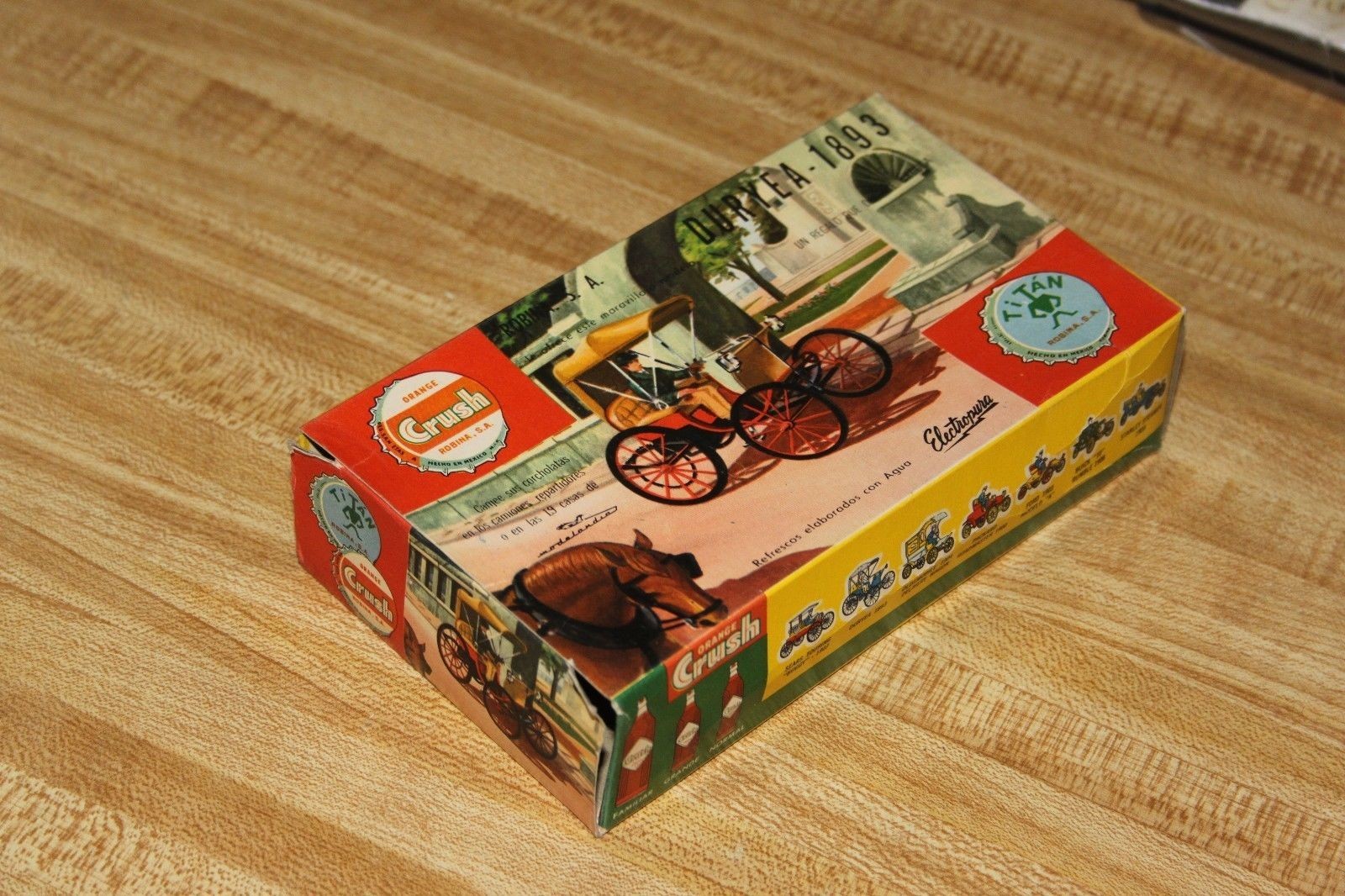 Duryea 1893 Vintage Mexico Revell Orange Crush Titan plastic Model kit