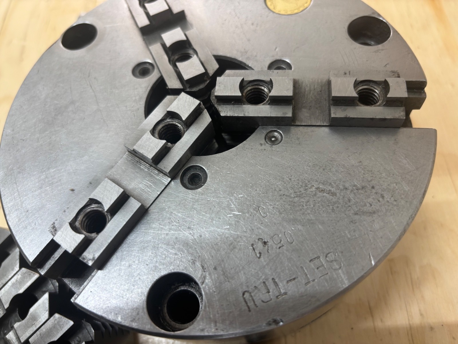 Bison Set Tru 6 1/4” 3 Jaw Metal Lathe Chuck With Reversible Jaws