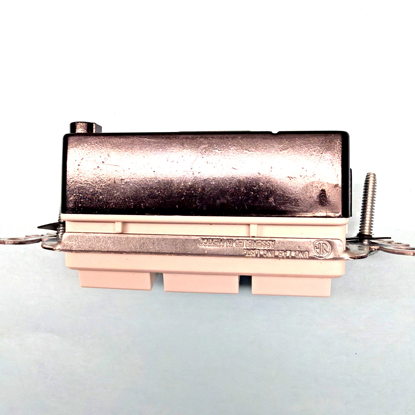 NEW Leviton Decora 15 Amp 3-Rocker Combination Switch, White 1755-WS NOS