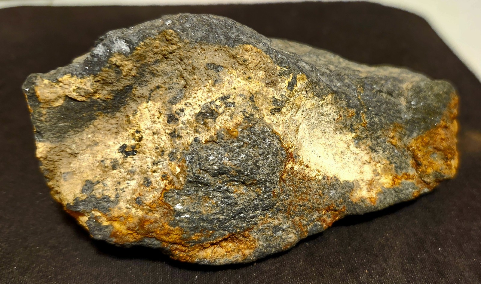 Gold and Platinum Mineral Specimen/ Black Hills South Dakota