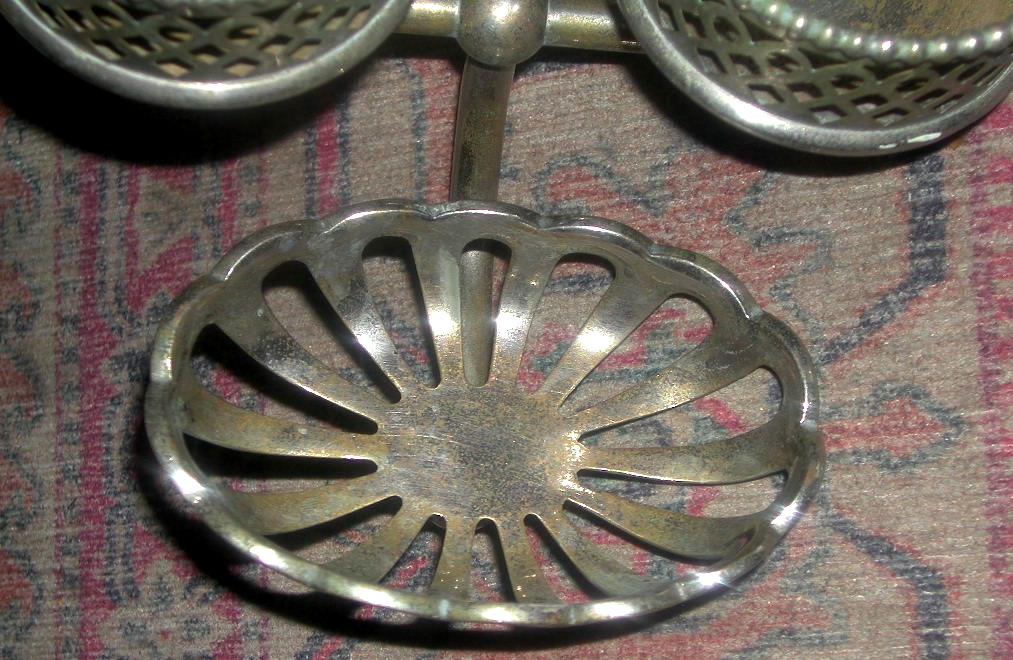 Antique Chrome Brass Bathroom Sink Soap Dish Holder & Cup Holders Wall Mount