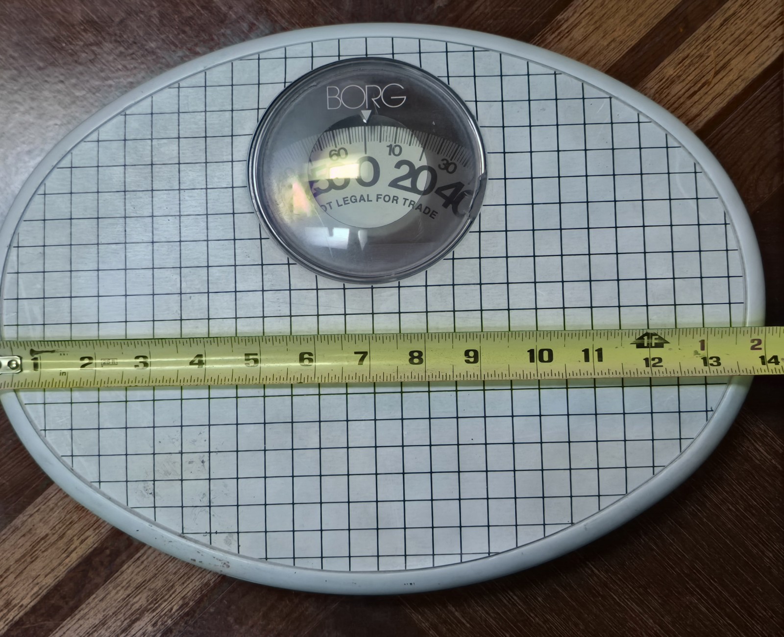 11" Tall Borg Small Feet Oval Bathroom Scale Bubble Viewer White Lines 280lbs