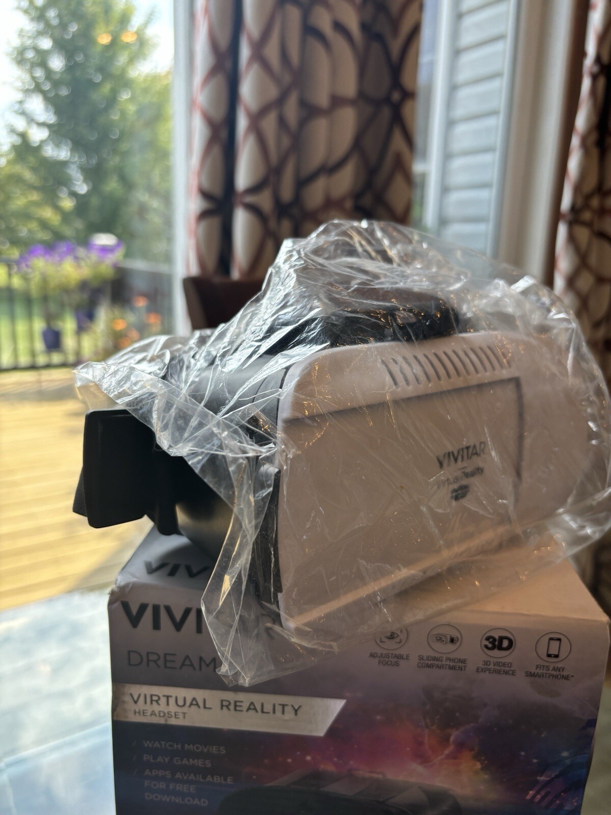 Visitation Virtual Reality Headset VR-180