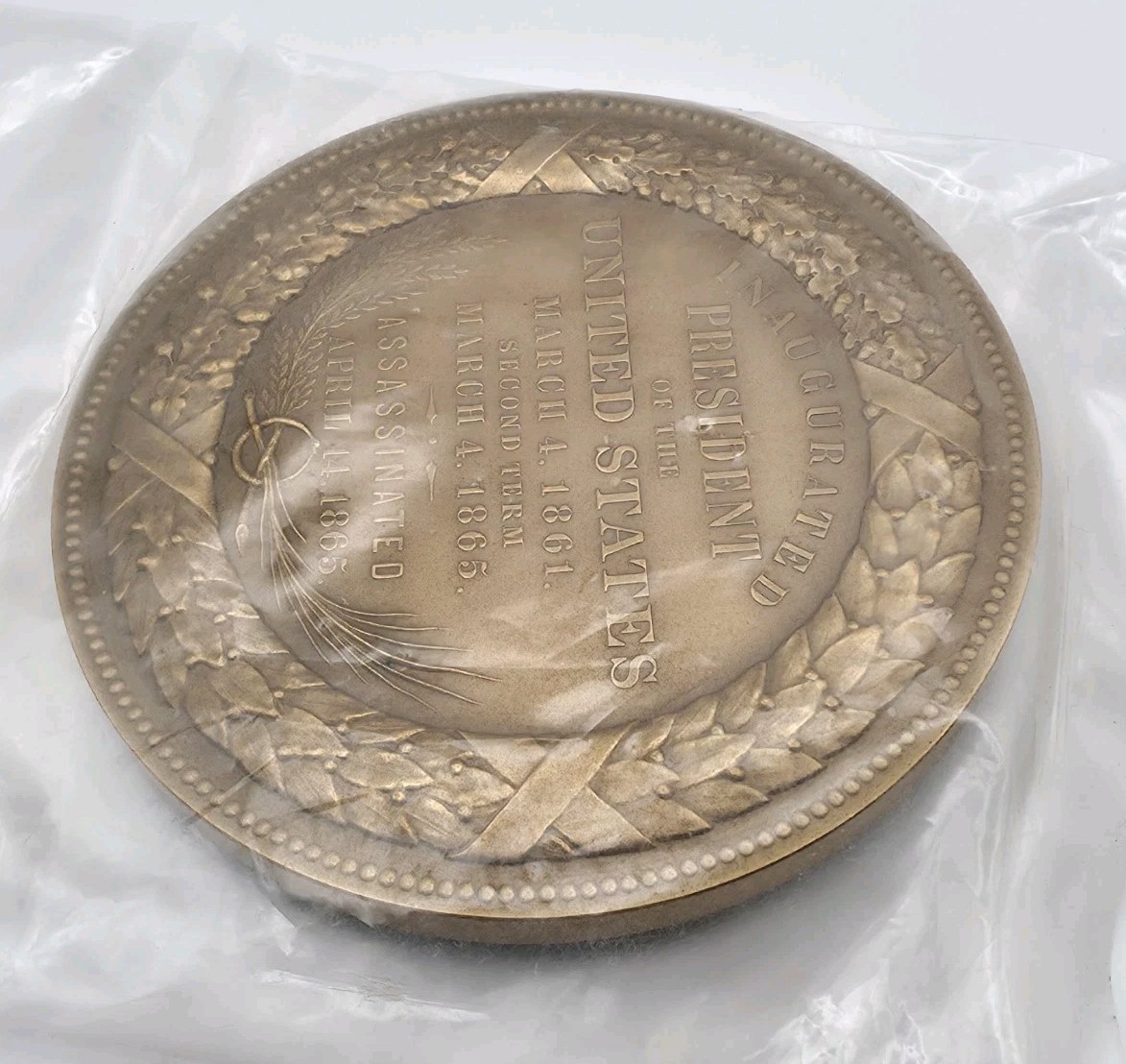 Vintage LARGE 3" ABRAHAM LINCOLN Bronze MEDAL INAUGURATION ASSASSINATION