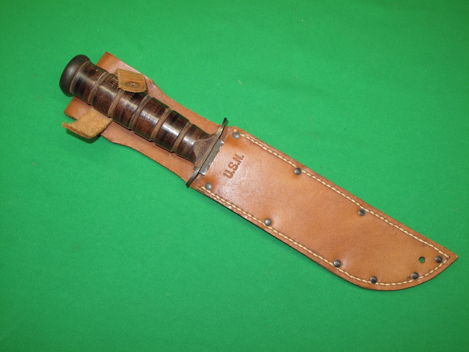 RARE US MARK 2 CAMILLUS KNIFE 1st VARIATION SCREW POMMEL