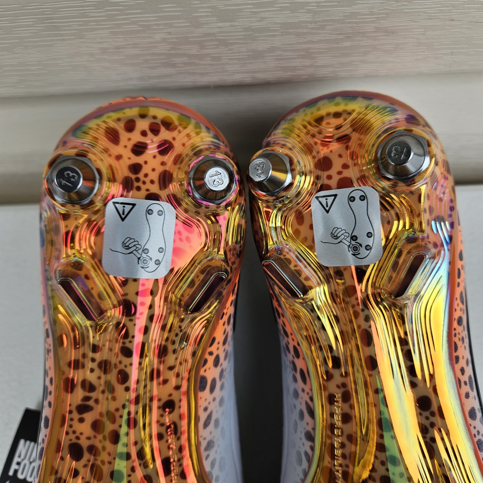 Nike Tiempo Legend 10 Elite Safari SG-Pro Soccer Cleats Men’s Size 6 HF4824-900