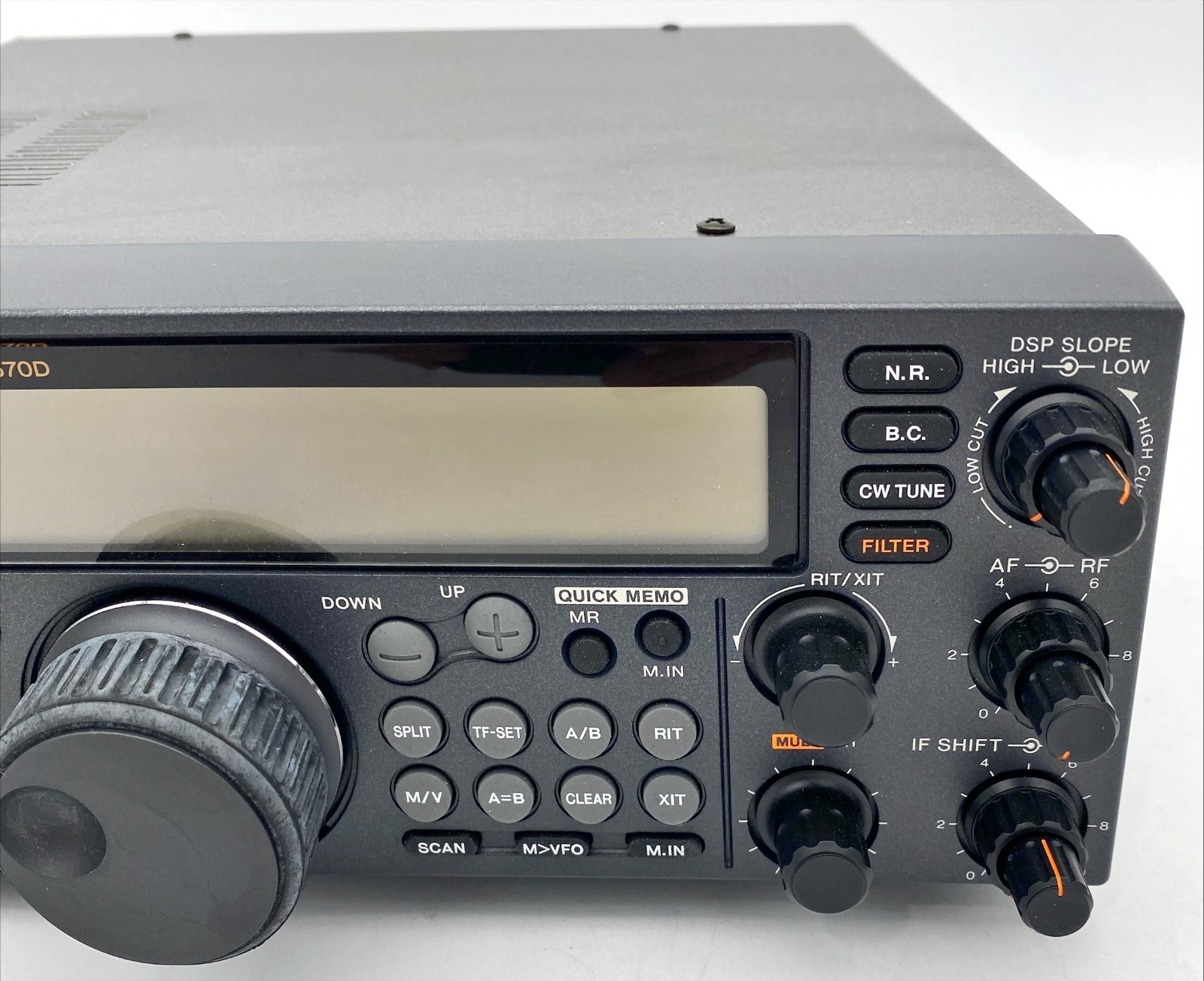 Kenwood TS-570D HF Amateur Radio Transceiver, No Power, 12v DC Cord & Mic MINT