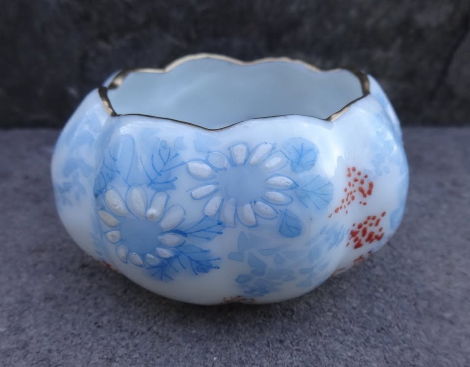 Pumpkin-Shaped Porcelain Open Salt Dip, Cellar, Dish w/Swirl on Base!