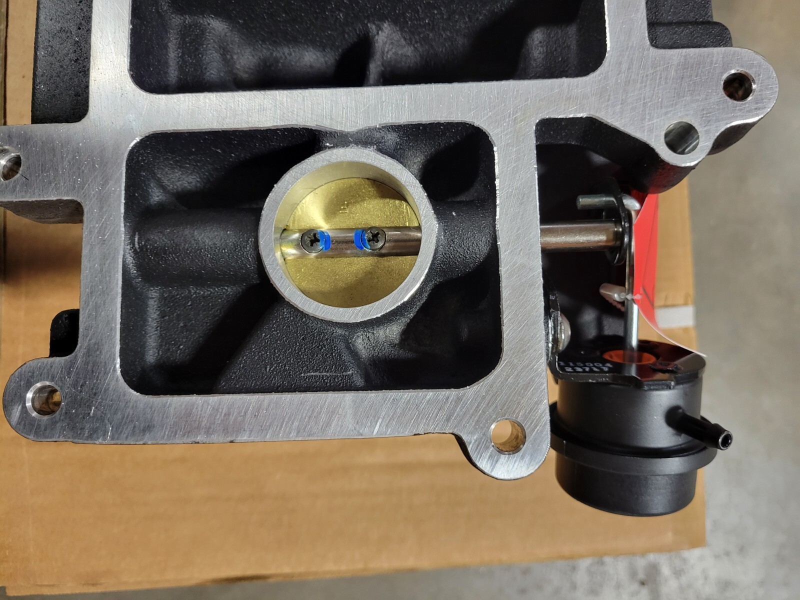 New Roush Supercharger Fits 2011-2014 Mustang 5.0L 2011-2017 F150 5.0L