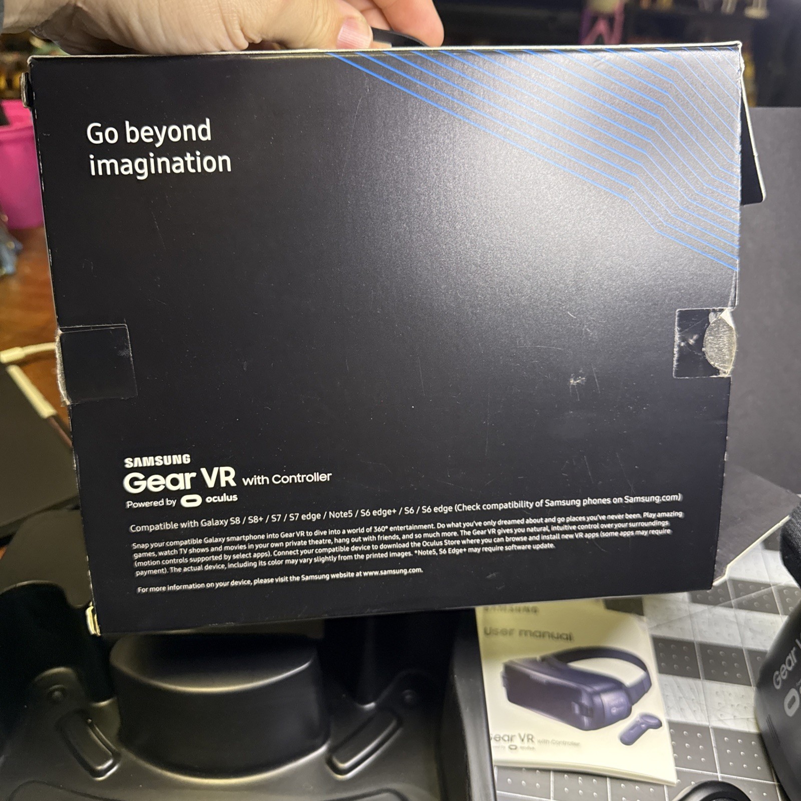 Samsung Gear VR Oculus with Controller SM-R324NZAAXAR Virtual Reality