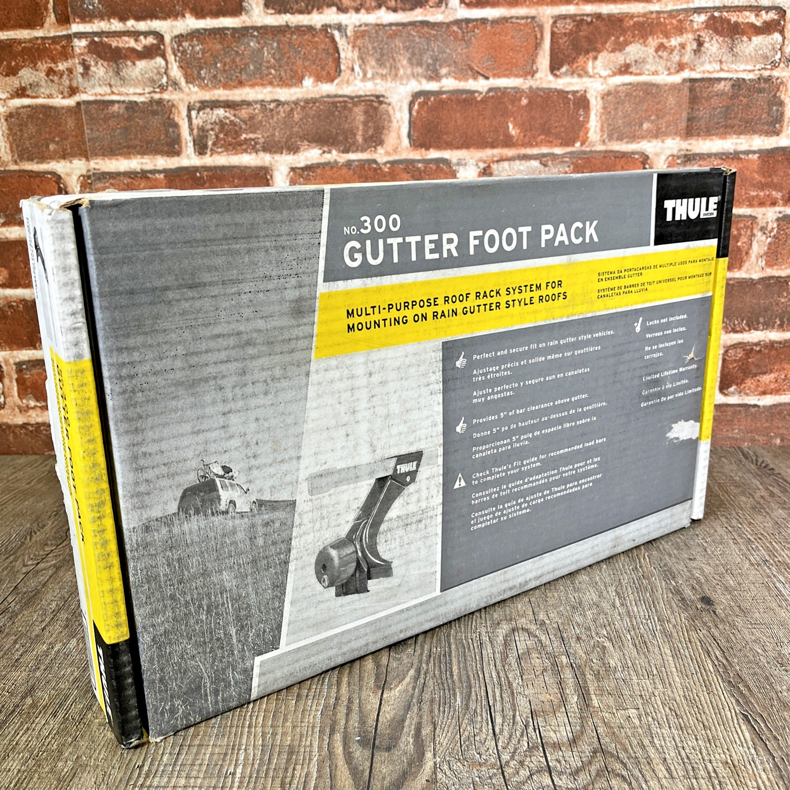 Thule 300 Rain Gutter Foot Pack Roof Rack System 4 Towers Brand New