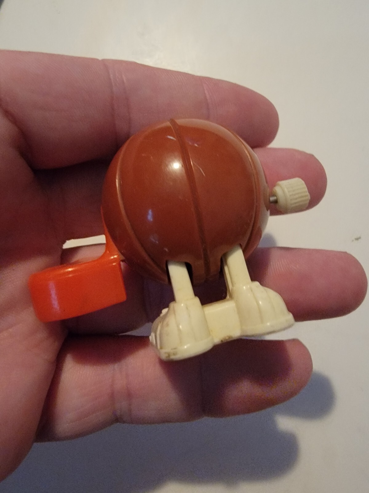 Tomy HOP-A-LONG HOOPSTER Wind-Up Basketball Vintage 1981 Vtg 1980s Toy Ball