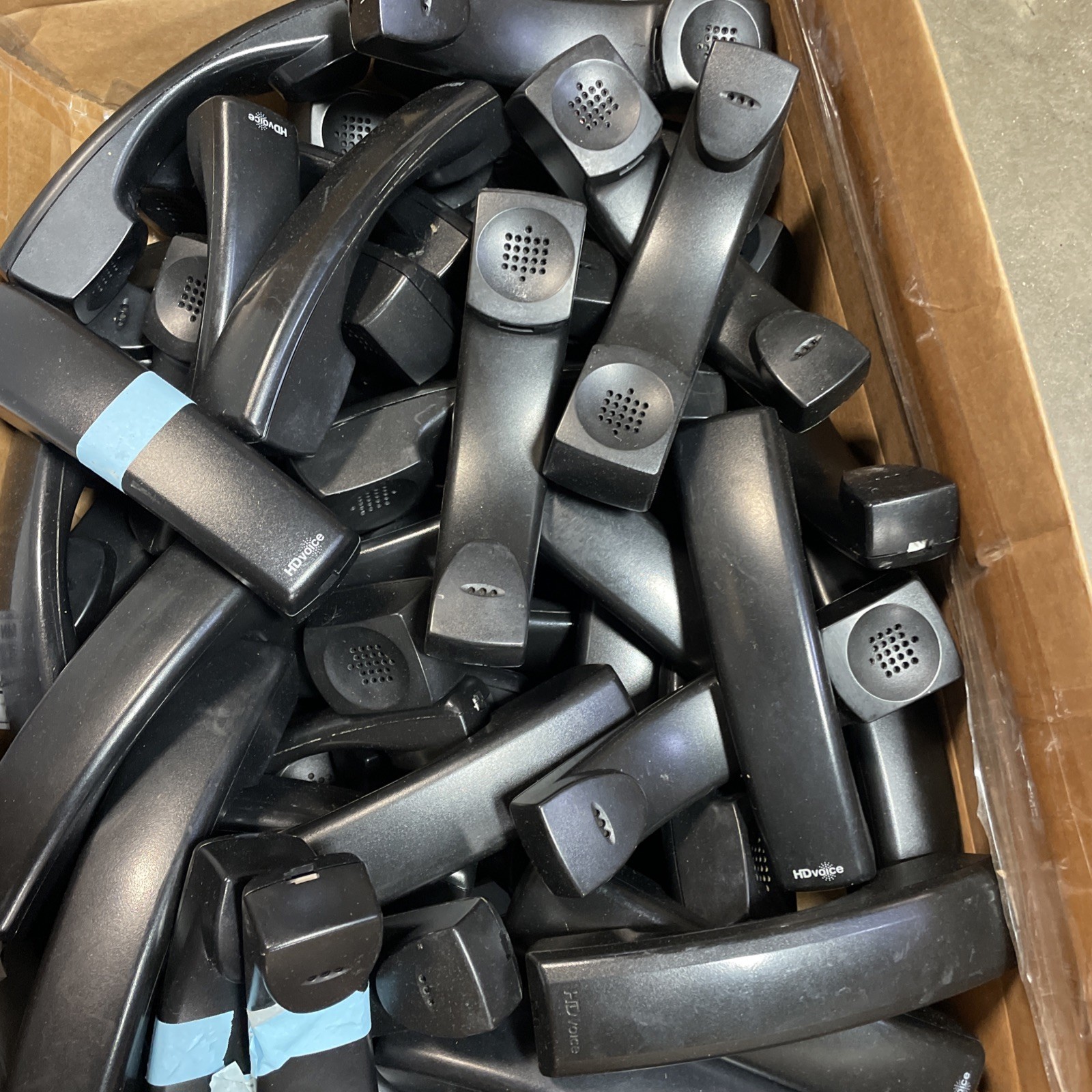 Polycom VVX 311 WW 6-line Business Media Phone Black (2200-48350-025) Lot of 10