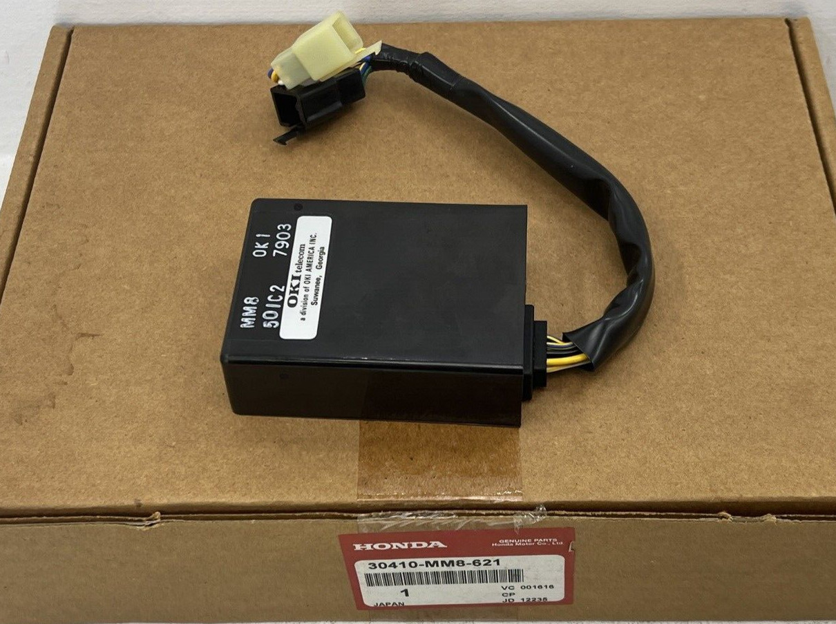 HONDA VT1100C MOTORCYCLE IGNITION MODULE CONTROL CDI 30410-MM8-006 GENUINE NOS
