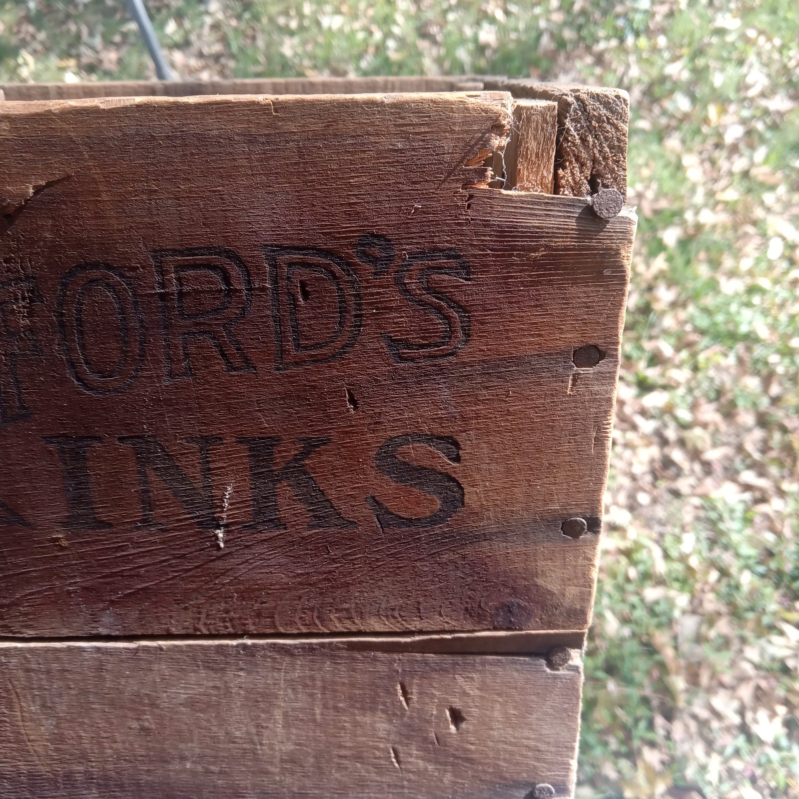 SANFORD'S INKS LIBRARY PASTE WOOD SHIPPING BOX 100 YEARS OLD PRINTED ALL 4 SIDES