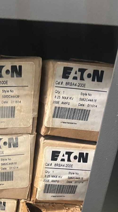 EATON CORPORATION 8RBA4-200E / 8RBA4200E (BRAND NEW)