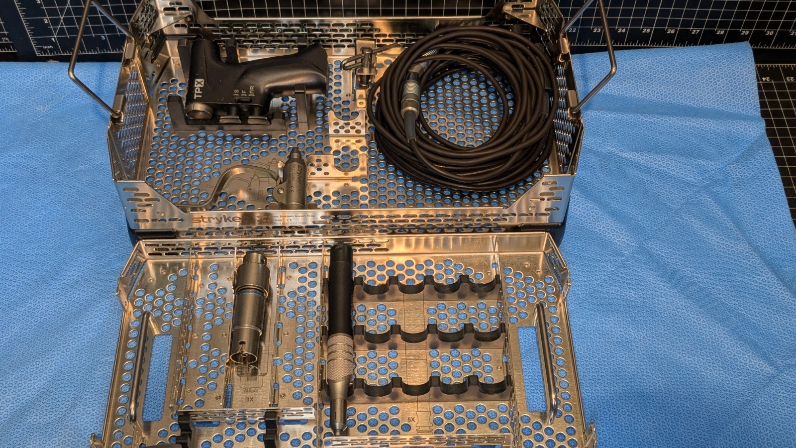 Stryker 7400-037-000 009 TPX Reciprocating Saw Handpiece, Small Bone, Orthopedic