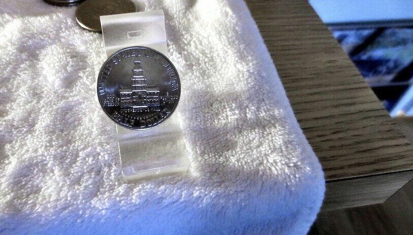 1 P or D 1776-1976 BICENTENNIAL KENNEDY HALF DOLLAR. BUY 2 GET A P+D+ A DISCOUNT