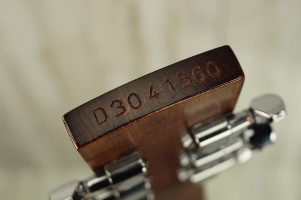 USED Hound Dog Resonator (560)