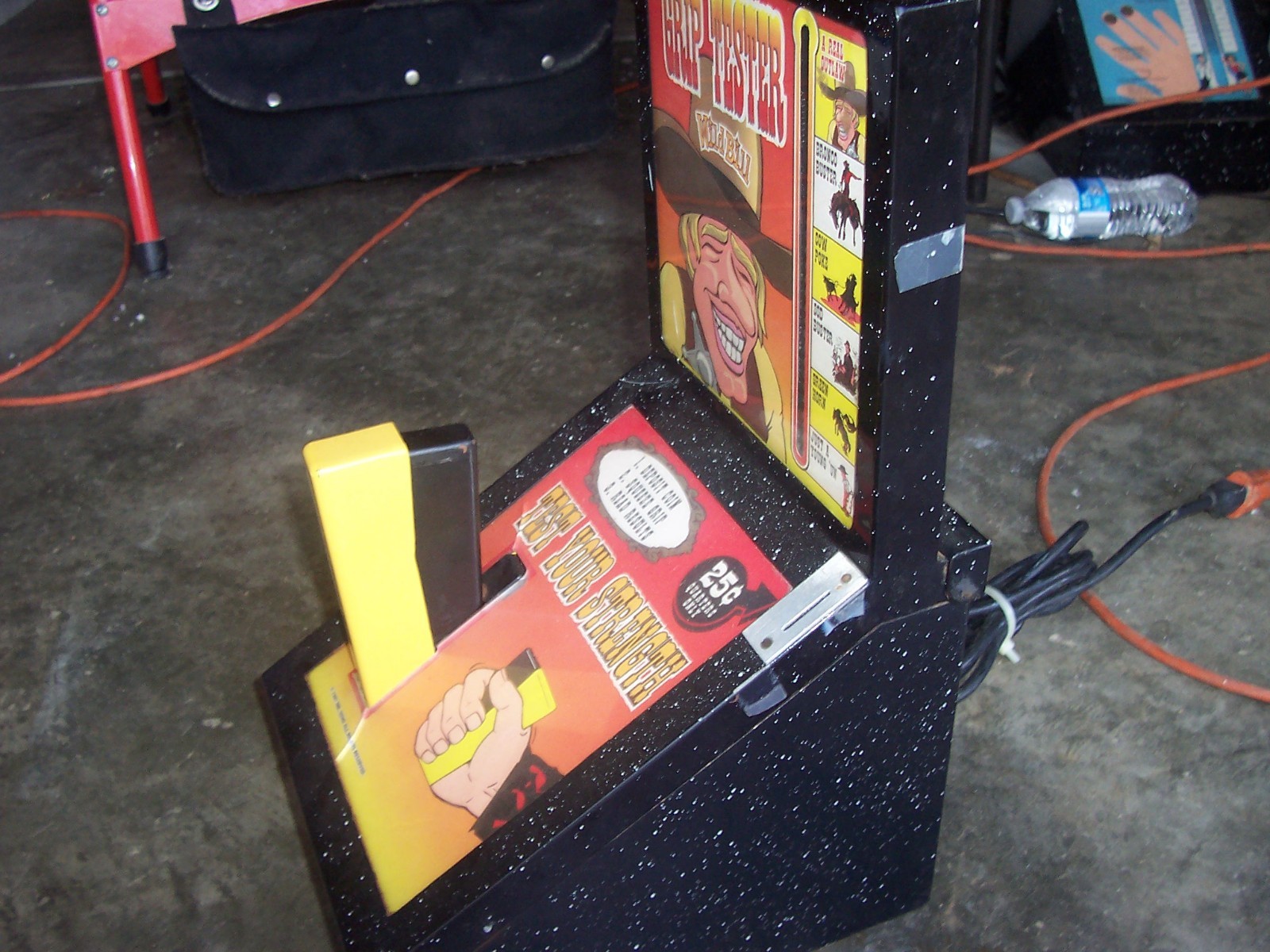 Mr Vend Talking Hand Grip Test Strength Game Arcade .25 Cent - WorksGREAT RARE!