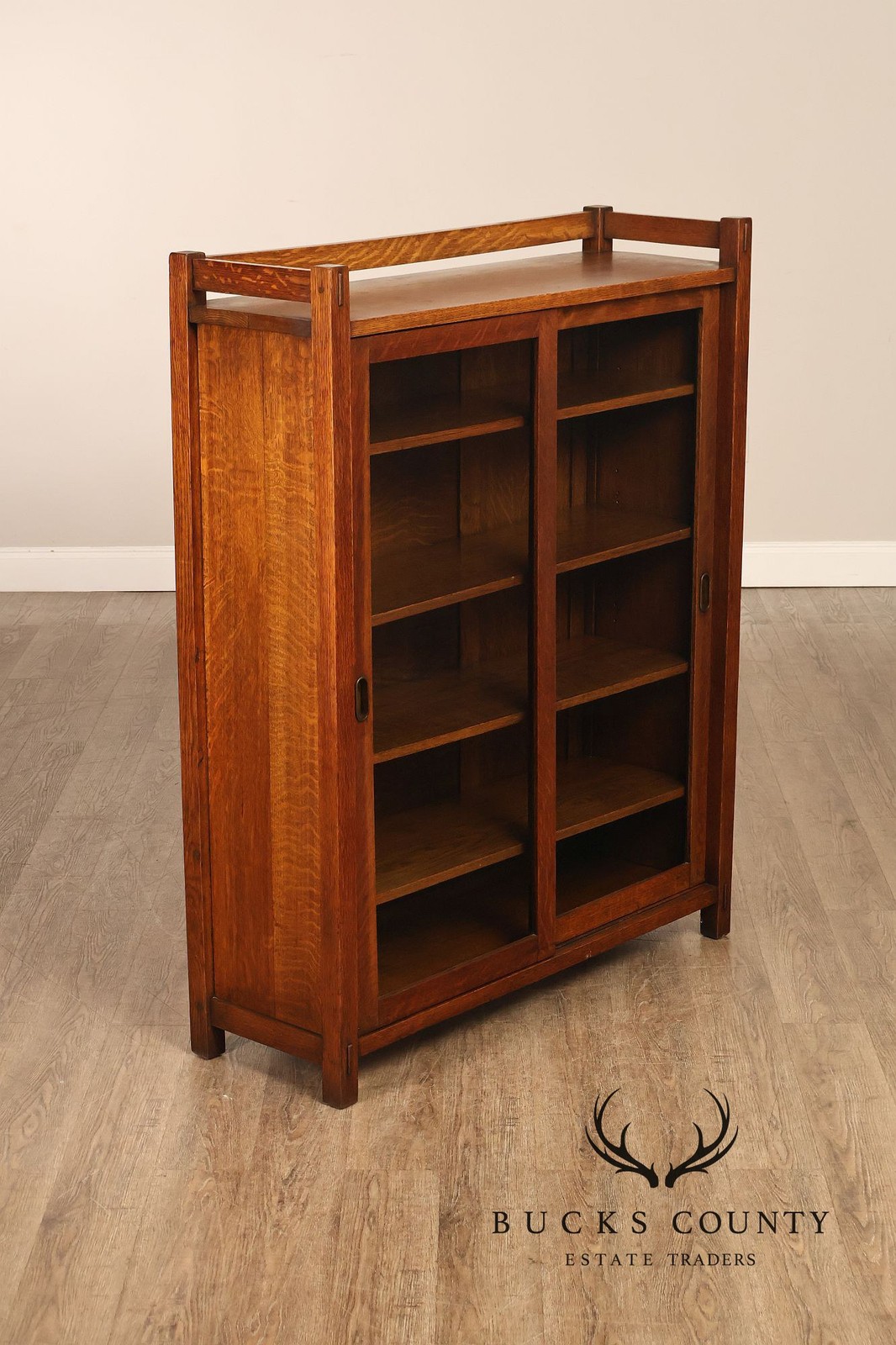 Harden Furniture Co. Antique Arts And Crafts Two Sliding-Door Bookcase