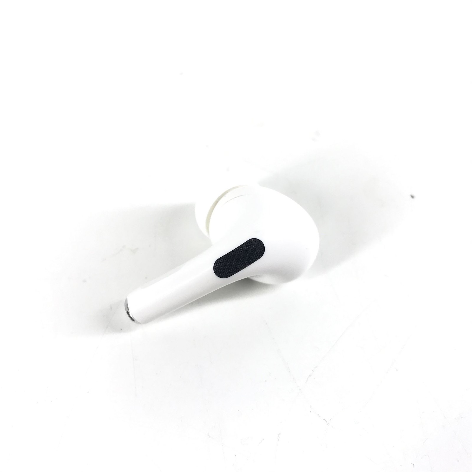Genuine Apple AirPods Pro 2nd Gen. A2699 LEFT SIDE LIGHTNING No Case 2DGO CN