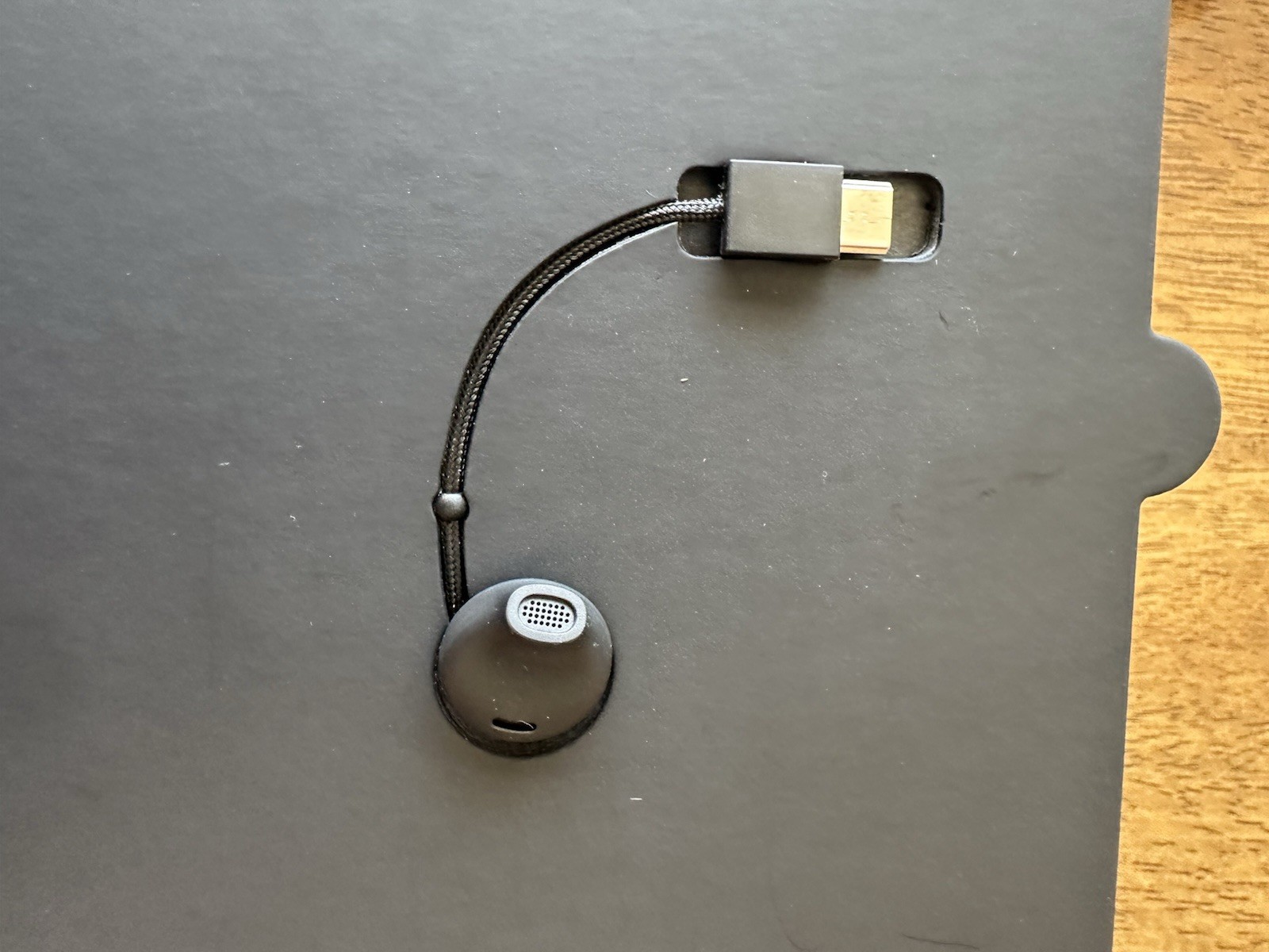 SHALE NEW UNOPENED IN BOX FULL KIT Google Glass Explorer Edition V3 XE-C