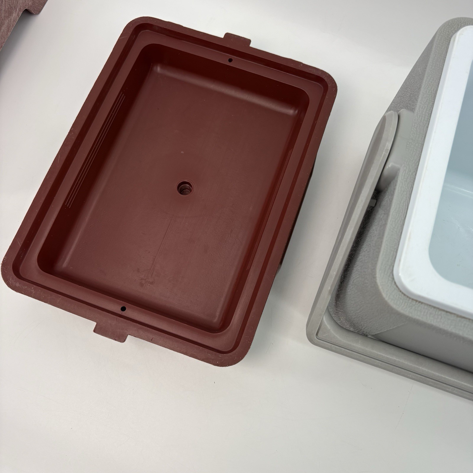 Vintage Gott Tote 6 Cooler Console Arm Rest With Cup Holder, Red, Read DS!