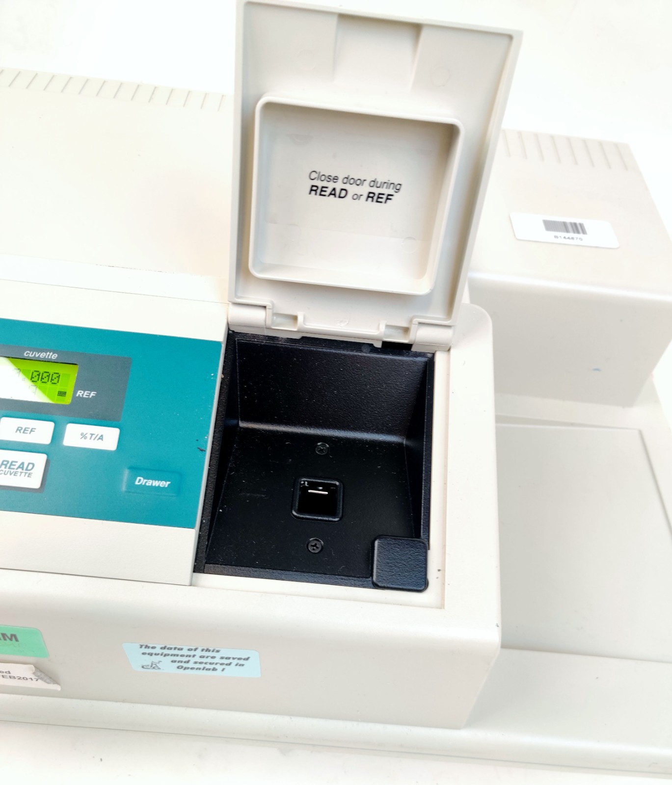 Molecular Devices SpectraMAX Plus 384 Microplate Reader Spectrophotometer