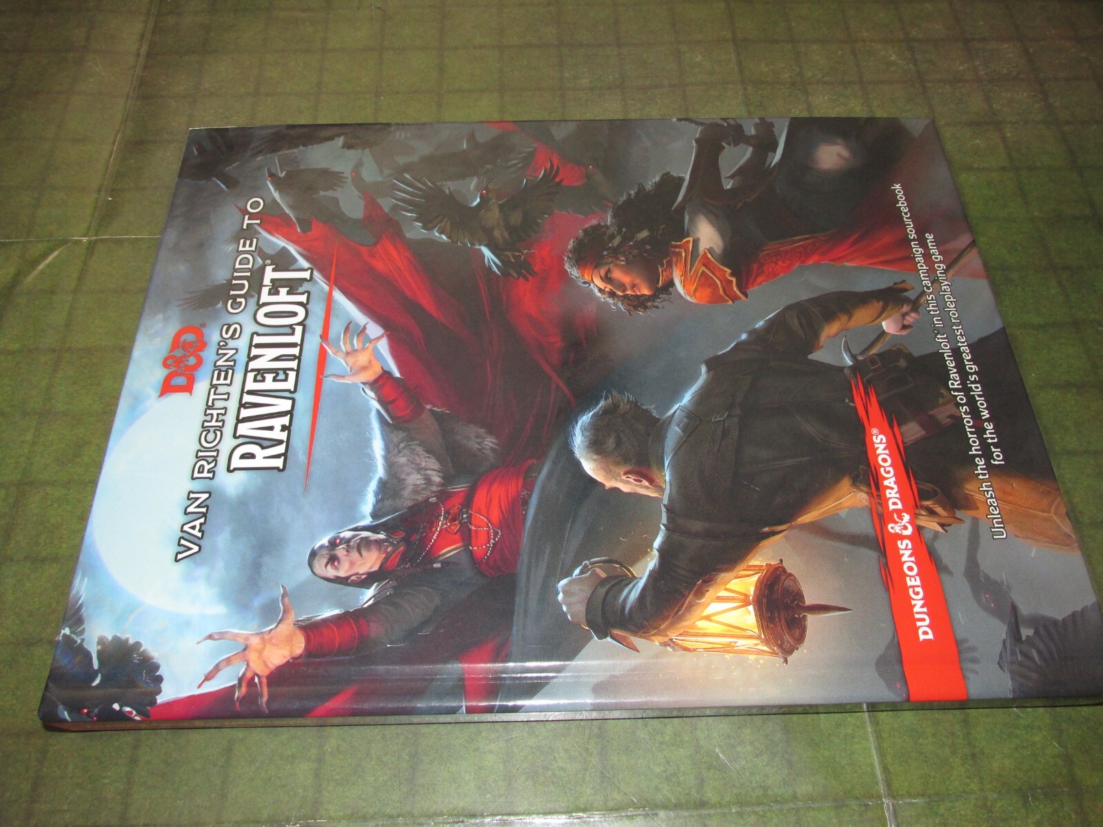 Dungeons and Dragons 5e RPG boooks free shipping Brand New