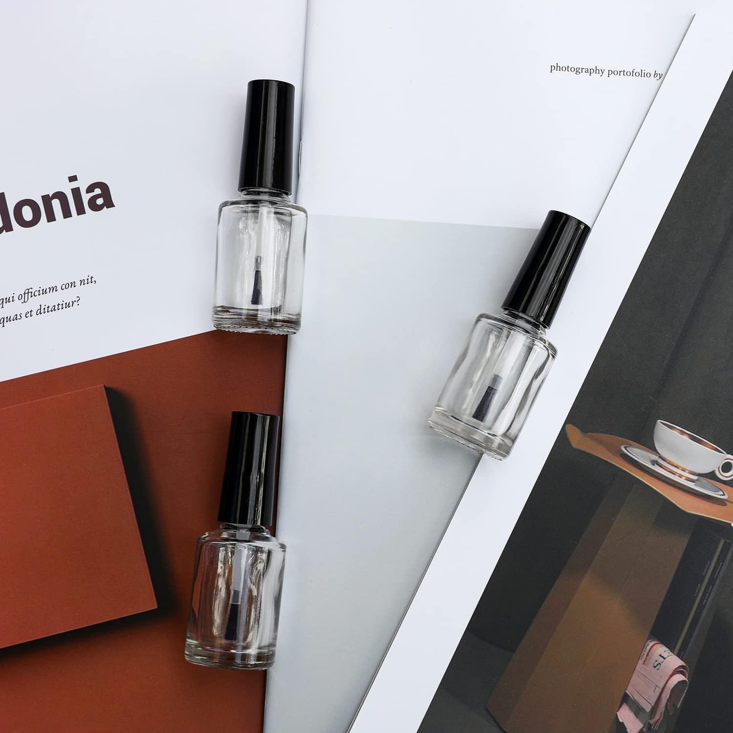 Empty Nail Polish Bottles with Brush Cap, 15ml Empty Glass Refillable Nail Po...