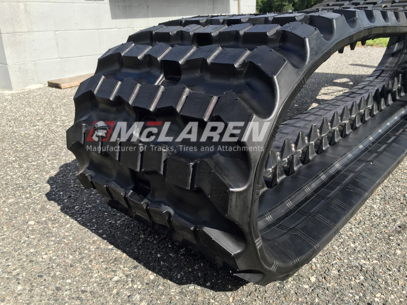 Bobcat T770 Track Loader Rubber Track 450x86x55 Zig Zag Pattern