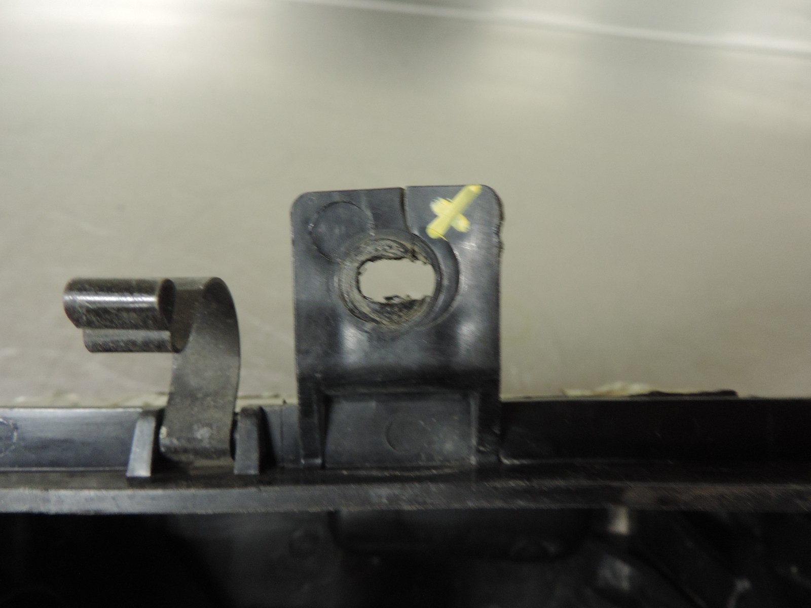 2001 Polaris Sportsman 500 HO Airbox Air Filter Housing Snorkel Lid Intake Tube