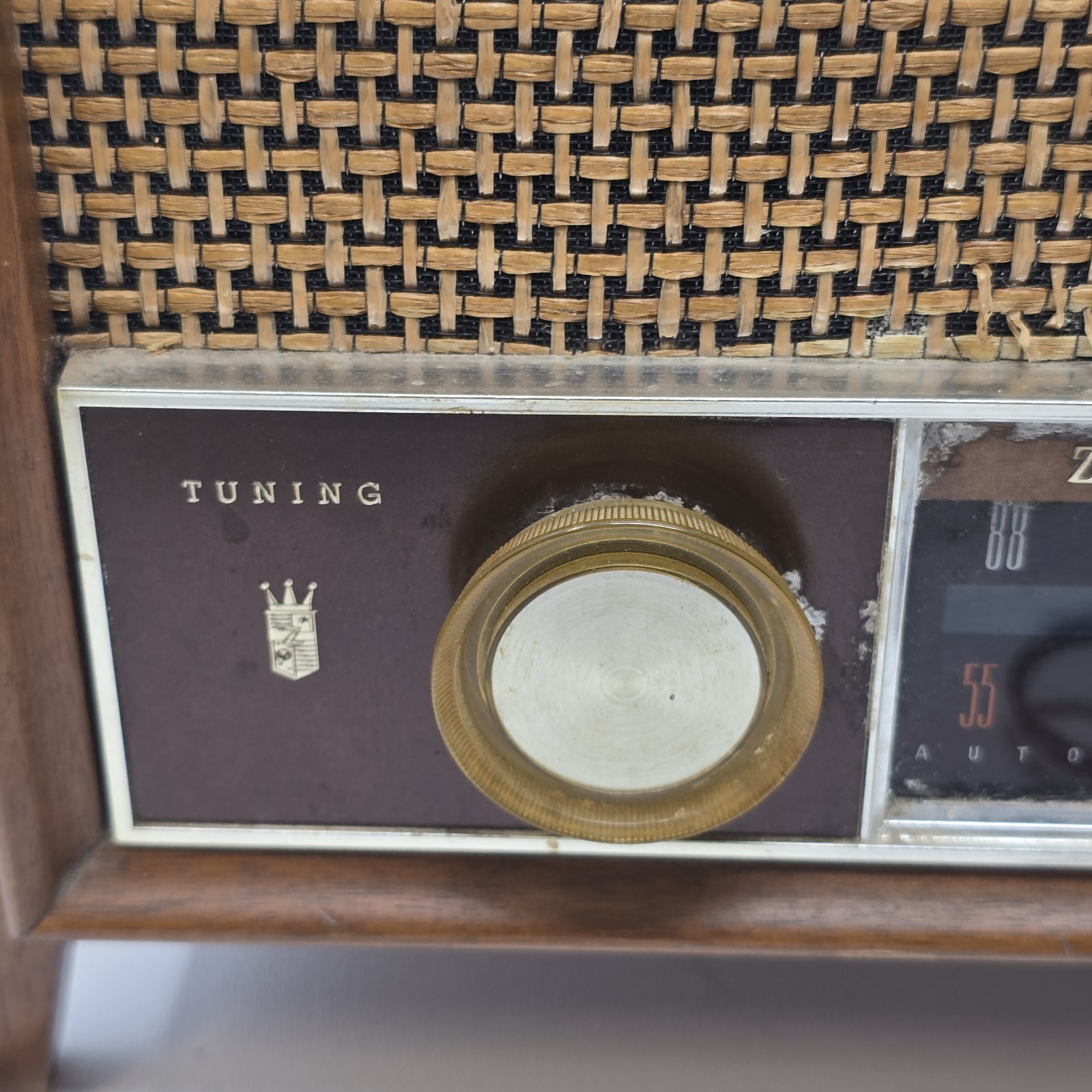 Vintage Zenith Model K731 Tube Long Distance Radio AM/FM Tested Works