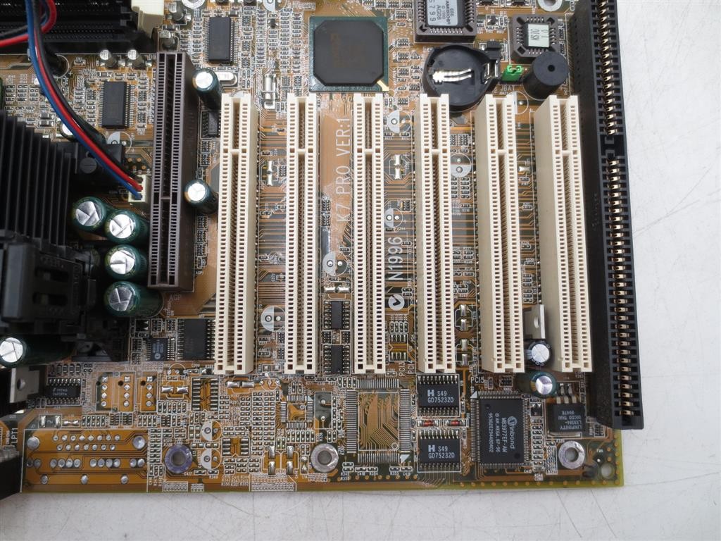 MSI MS-6195 K7 Pro Ver: 1 Slot 242 ATX Motherboard Athlon 650 256MB RAM