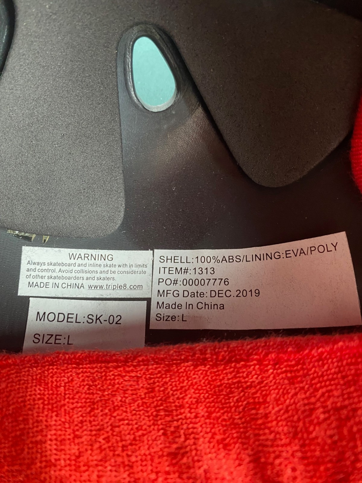 New Triple Eight, Sweatsaver Liner, Skateboarding Helmet, Black Matte/Red, Large