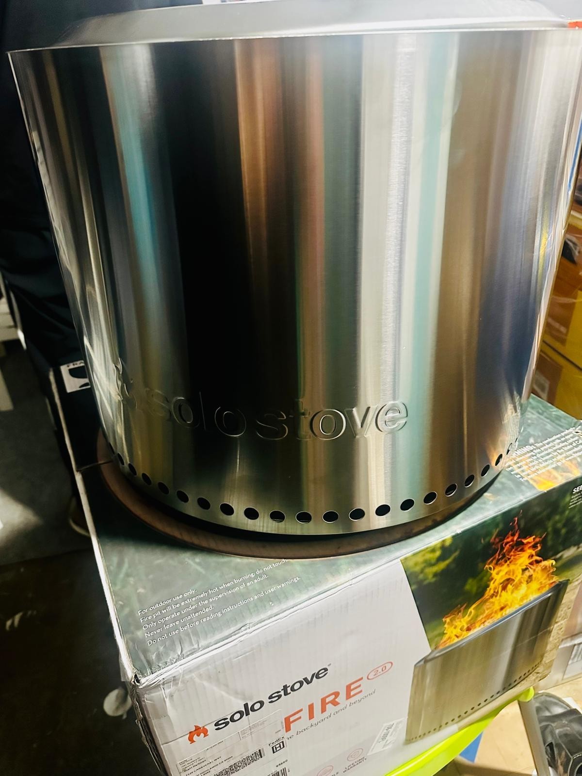 Solo Stove Bonfire 2.0 - 19.5 Inch Smokeless Fire Pit w/ Removable Ash Pan New