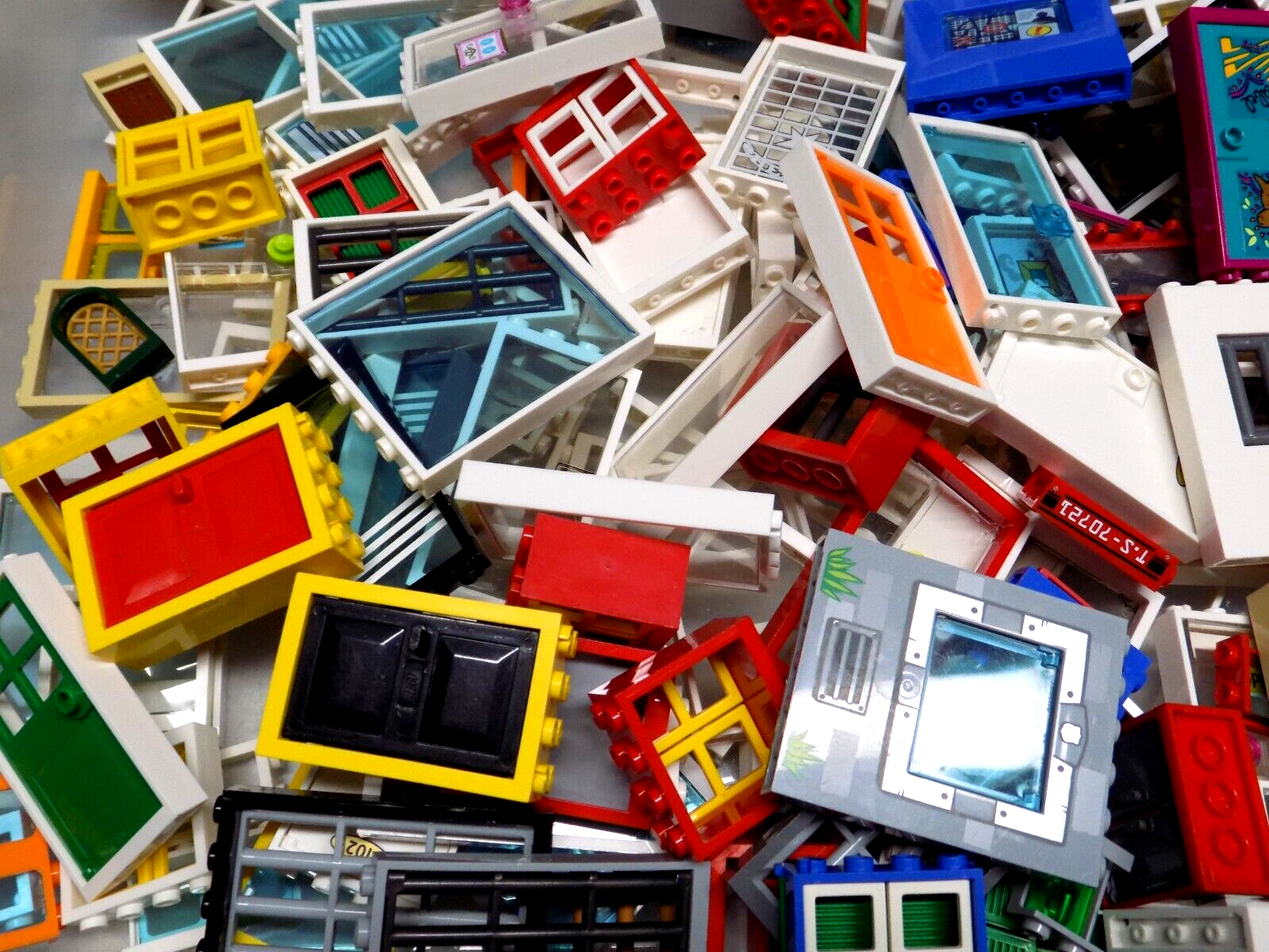 40 piece!!! Lego Windows and Doors Super Fun Lot {WASHED}