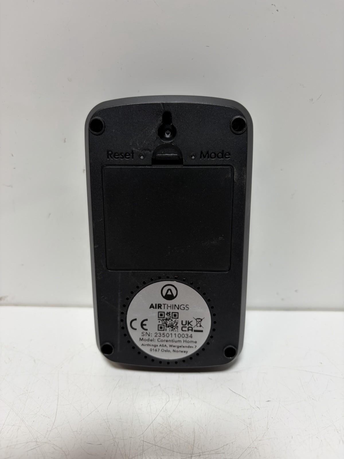 Used Airthings 2350 Battery Operated Digital Radon Detector LED Display Portable