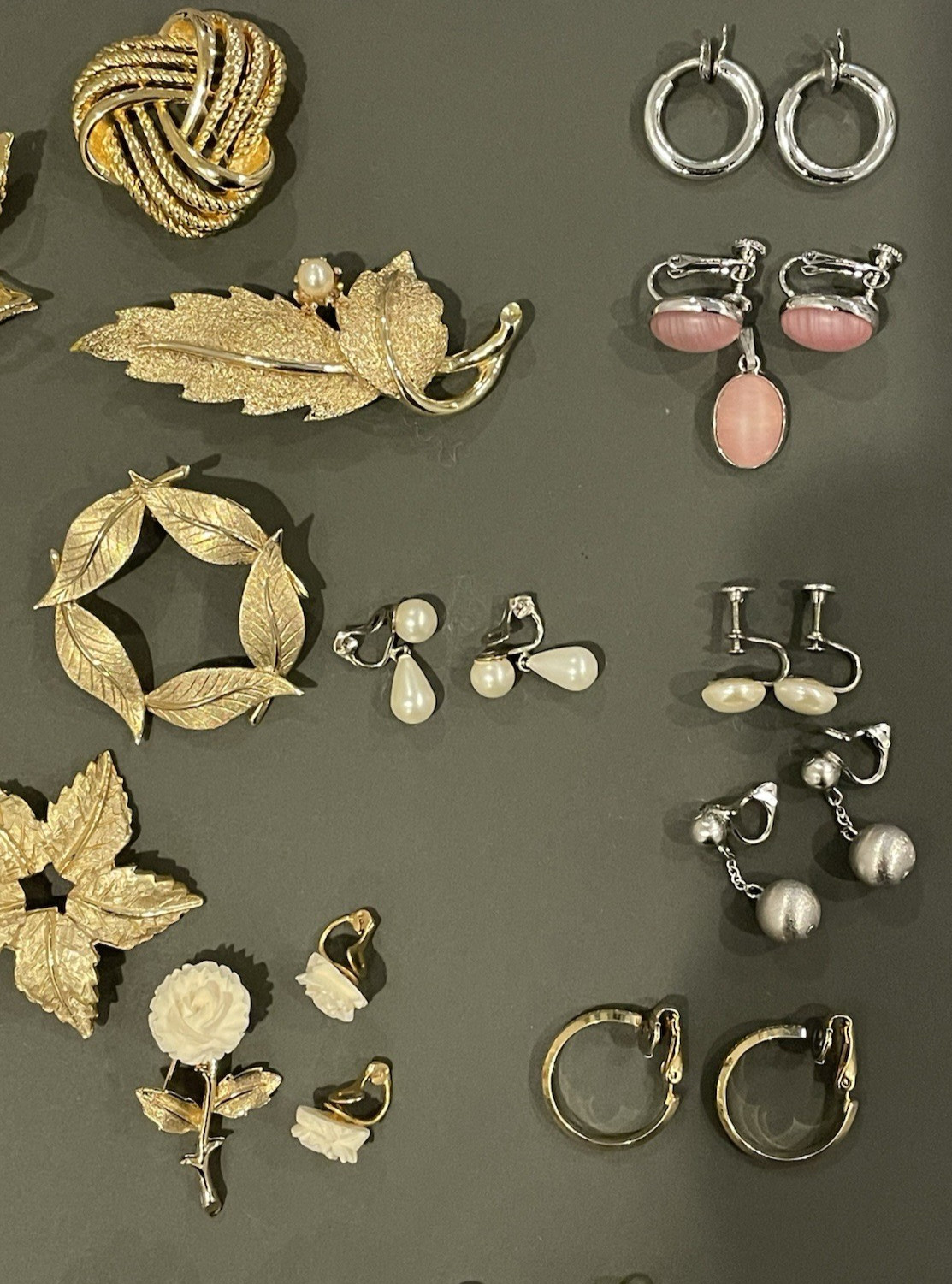 Huge Lot Vintage Cosmetic Jewelry Pins, Pendants, Clip and Screw-on Earrings