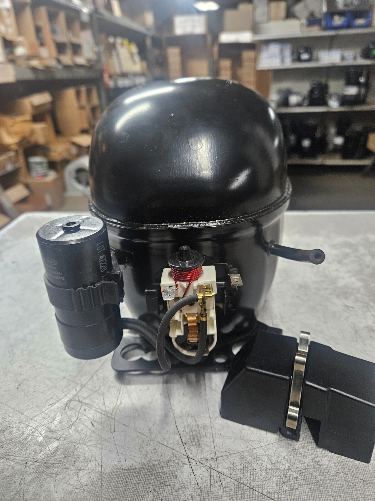 SECOP / DANFOSS NF5.5CLX 1/4HP 115V 1PH 60HZ R-FOUR 0 FOUR A REFRIGERATION COMP.