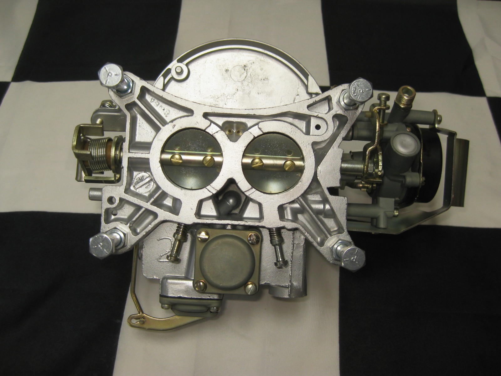 1965 Ford Mustang Autolite 2100 2 Barrel Carburetor for 289 cu Engine C5ZF-A