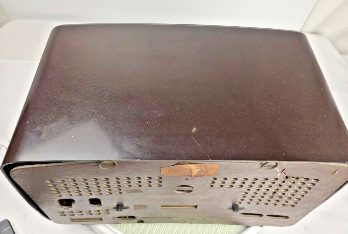 Vintage Nordmende / Sterling “Kadett 57 USA” Tube Radio Powers On, Tunes