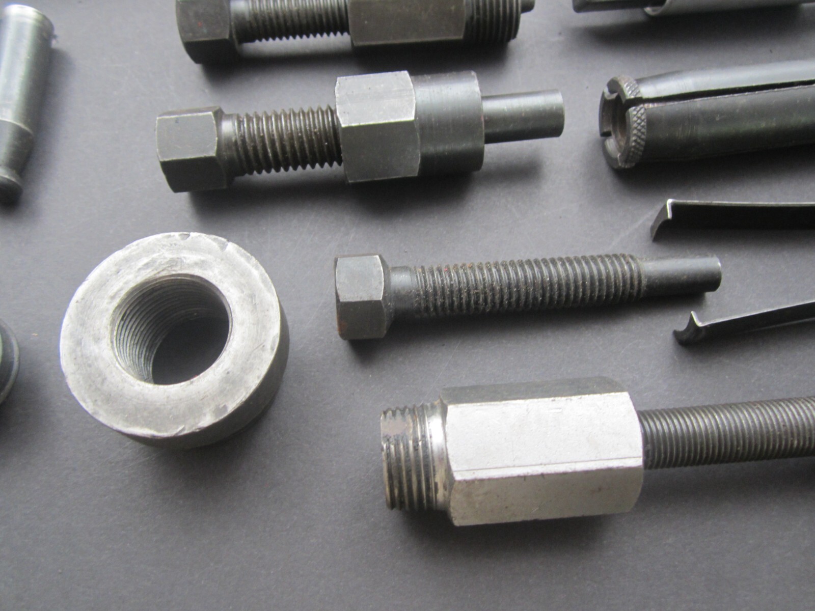 HUGE LOT OF AUTOMOTIVE AIR CONDITIONING TOOLS -- ROBINAIR