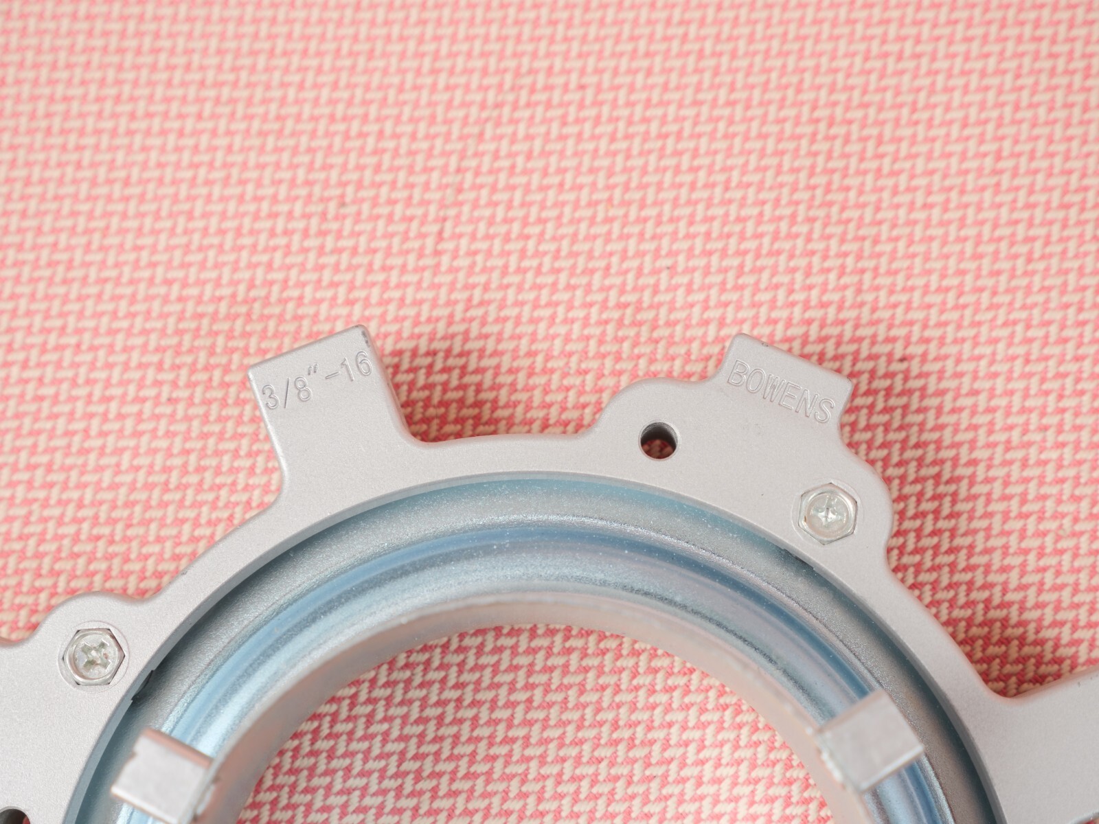 Bowens Lumiair Universal Flash Modifier Adaptor Ring with Bowens Mount Adapter