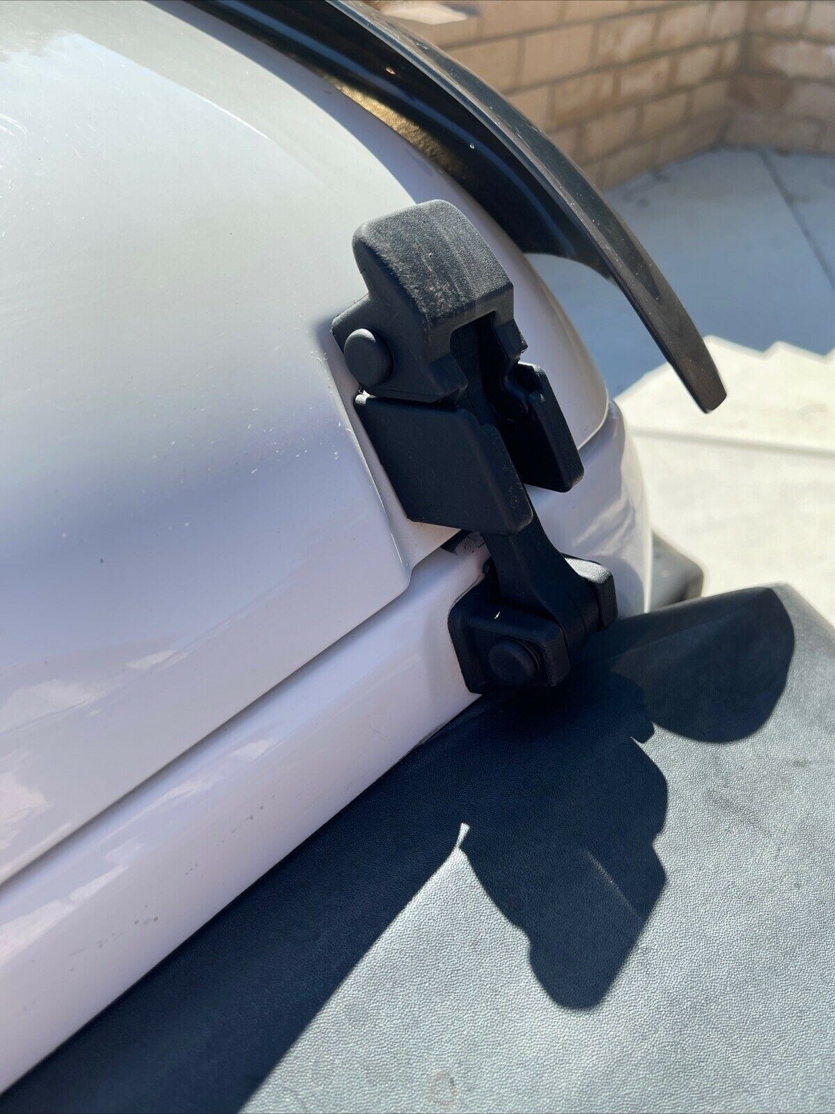 Pair Front Hood Latch Catch & Bracket for Jeep Wrangler JK 2007-18 Free Shipping