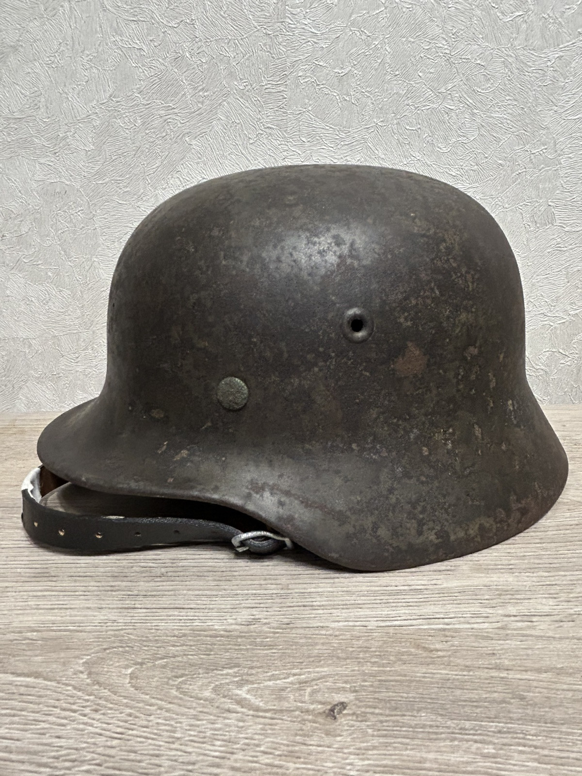 German Helmet M40 WW2 original paint (without restoration) WWII size 64