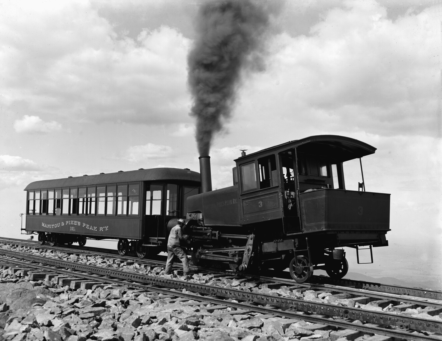 1900 Manitou & Pike's Peak Cog Rwy. Vintage Photograph  8.5" x 11" Reproduction