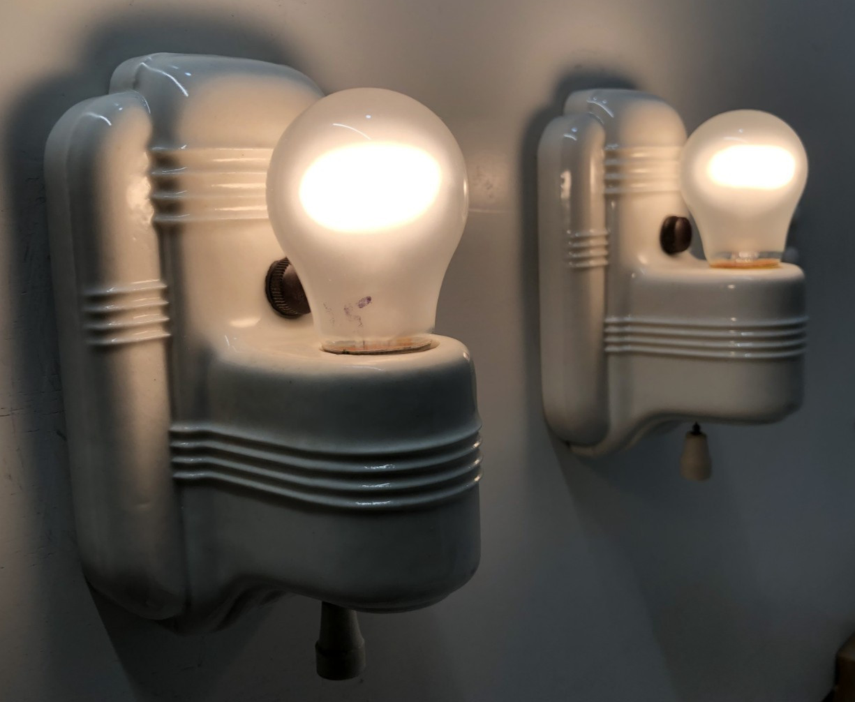 Vtg Porcelain Sconce Light Pair Bathroom Ceramic Wall Fixture Art Deco USA #L19